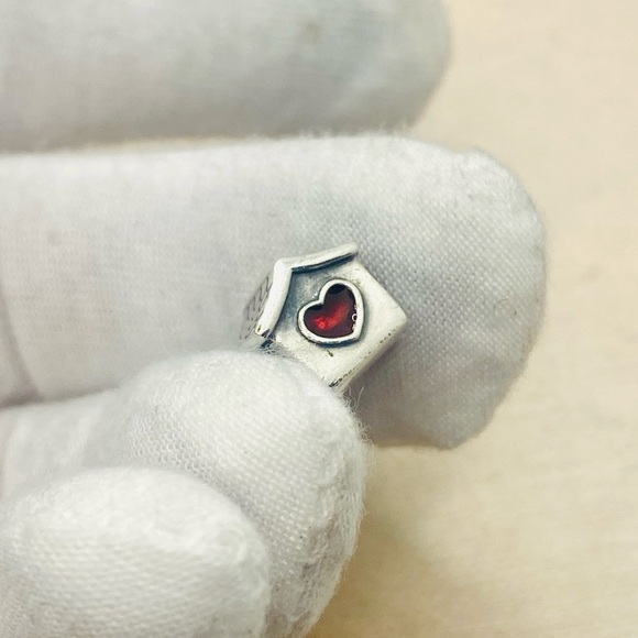 EUC Pandora 790592EN27 Sterling Silver Doghouse Dog Animal Bead w/ Enamel Heart - Picture 4 of 16